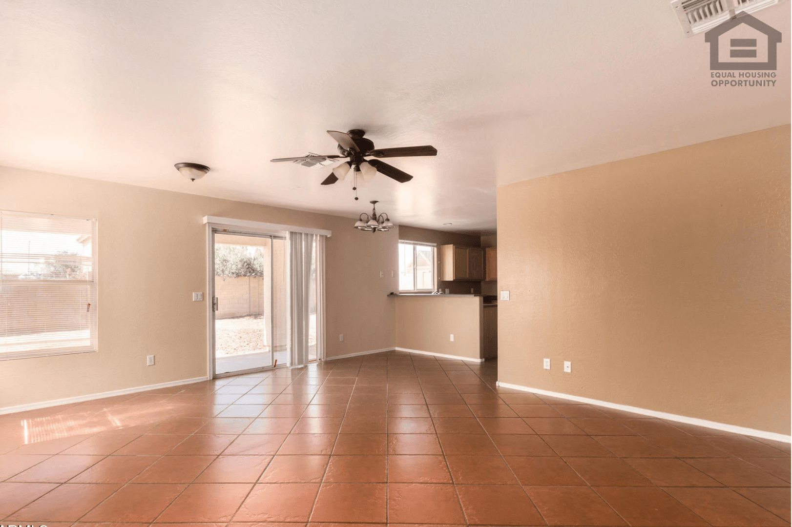 El Mirage House: 12221 W Aster Dr
