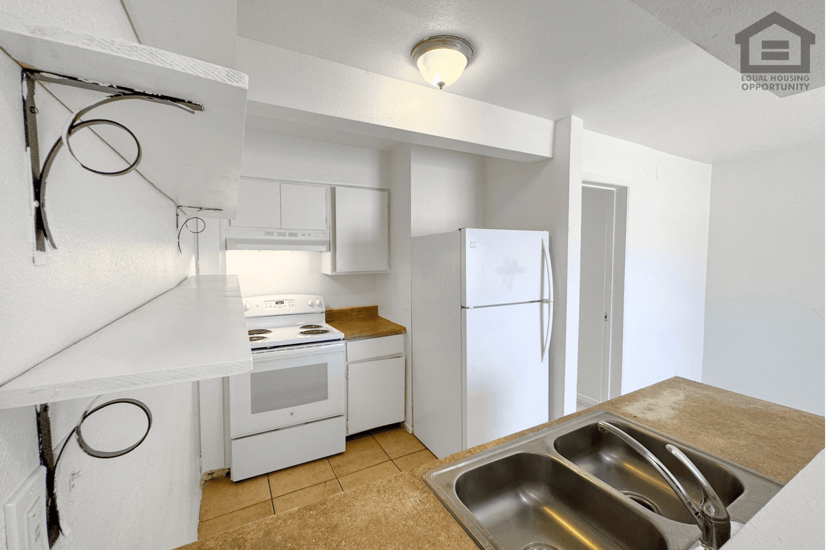 Phoenix Apartment: 1708 W Yuma St