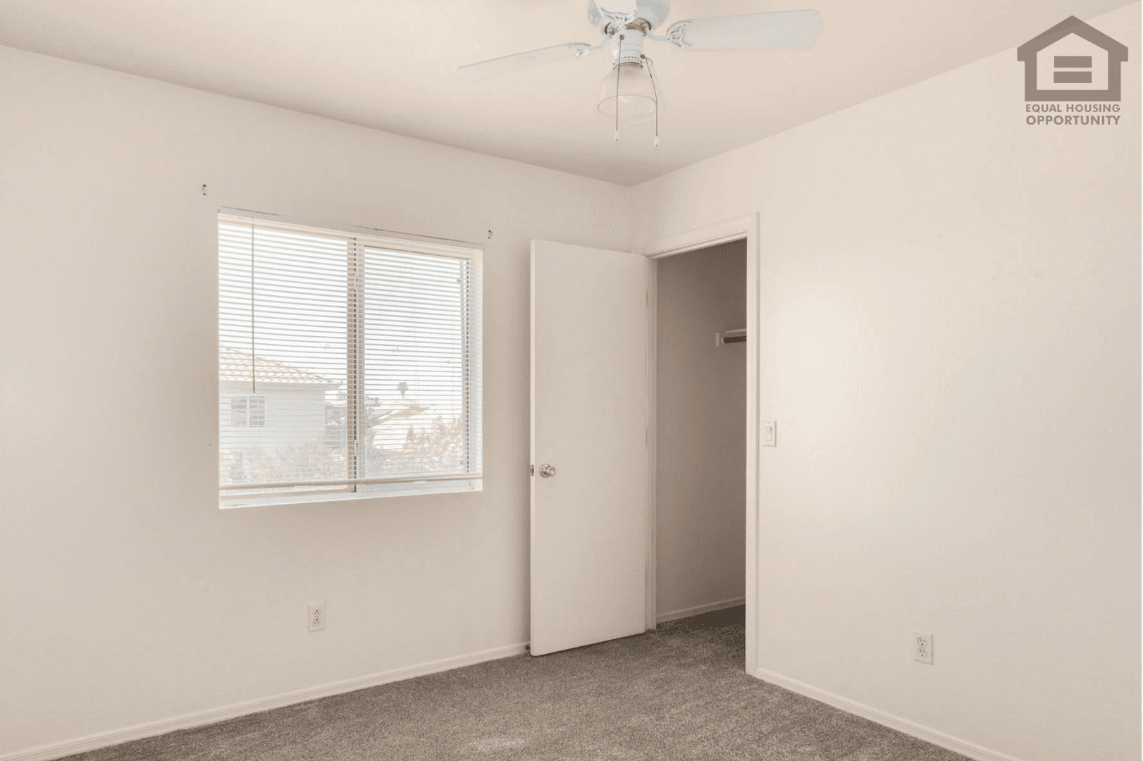 El Mirage House: 12221 W Aster Dr