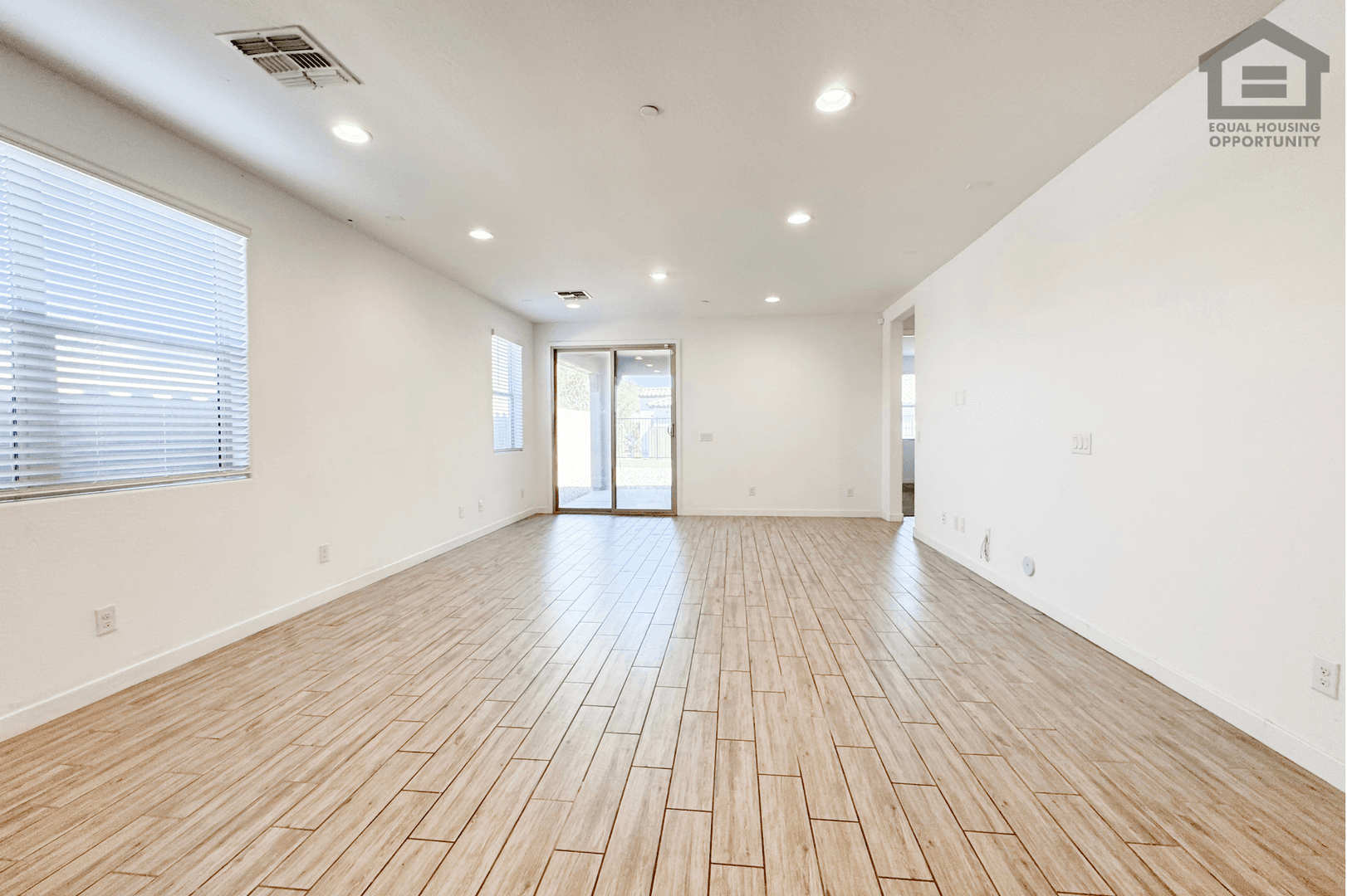 Peoria House: 12552 W Calle De Sol