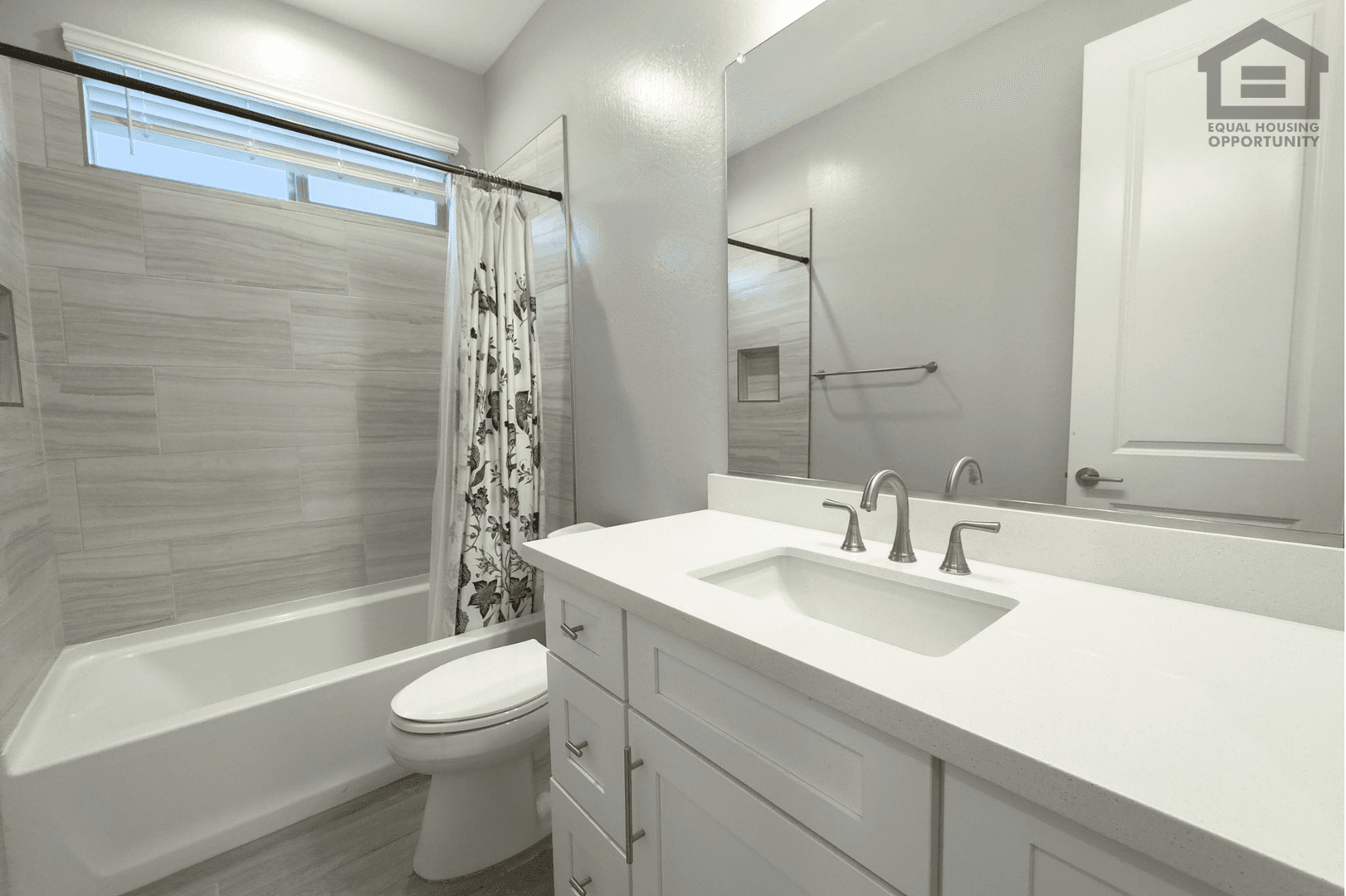 Phoenix House: 231 E Santa Cruz Dr