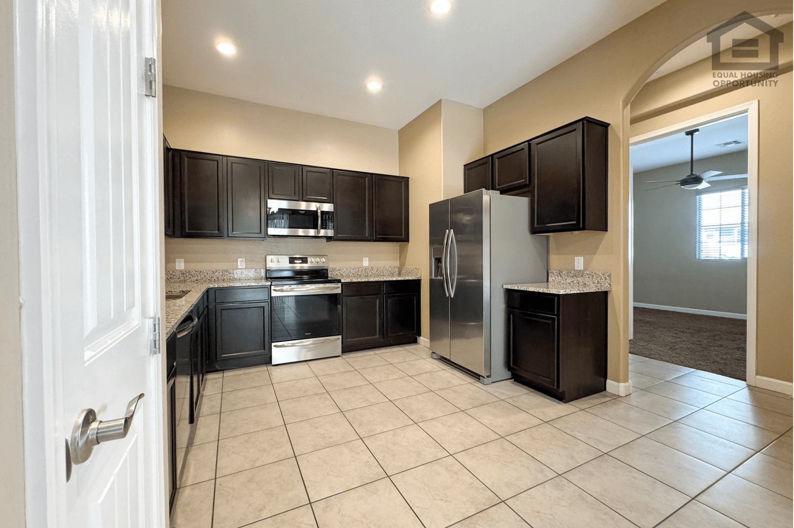 Mesa Townhome: 1367 S Country Club Dr Unit 1193
