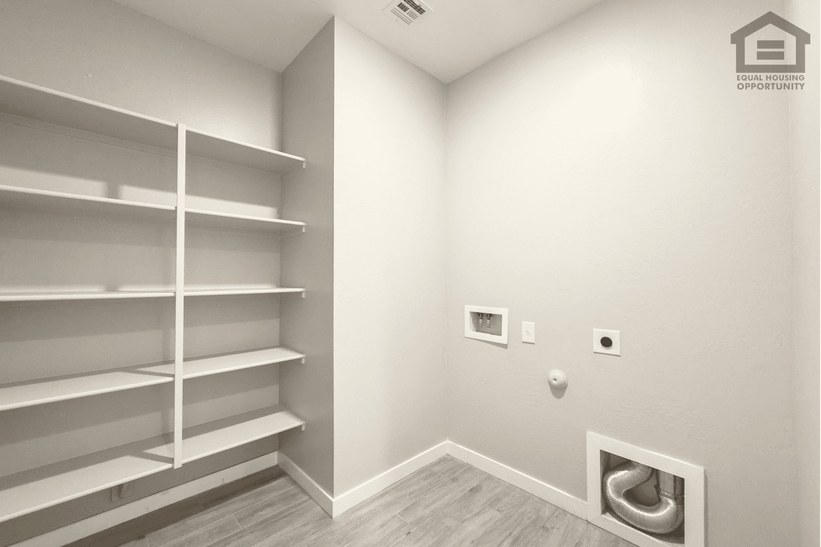 Phoenix House: 231 E Santa Cruz Dr