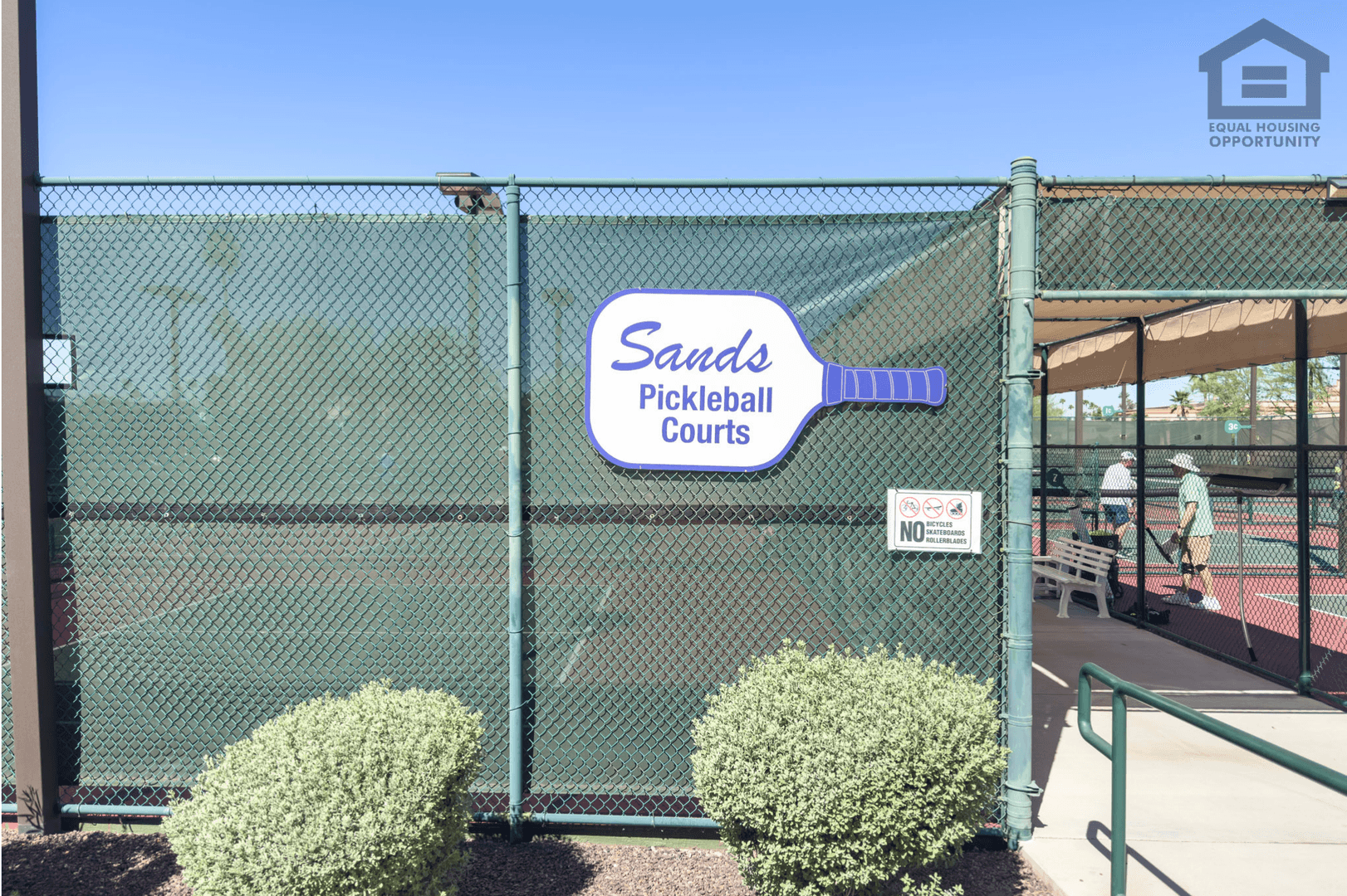 Sun City West House: 20210 N 124th Dr
