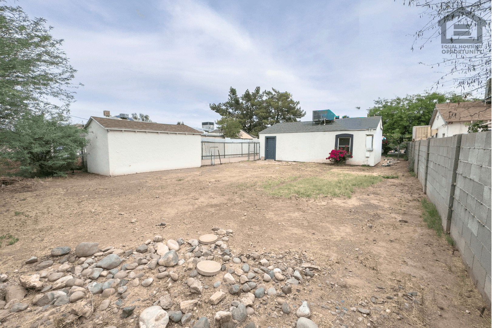 Phoenix House: 2517 E Culver St
