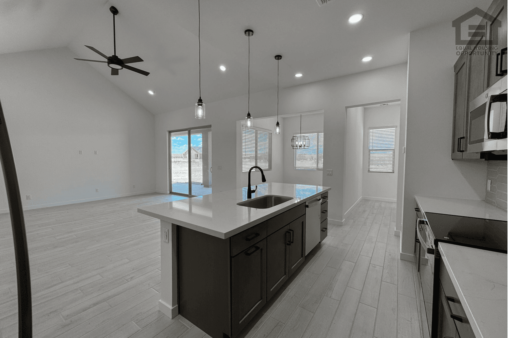Surprise House: 24034 N 197th Dr
