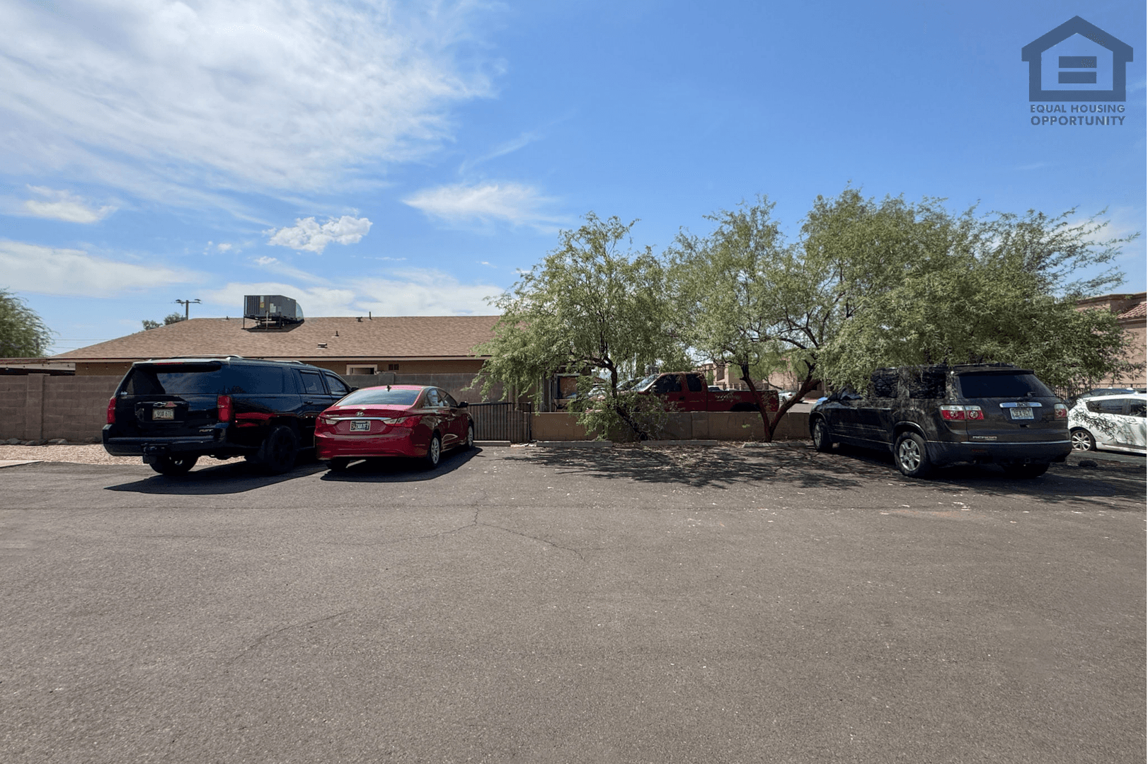 Phoenix Apartment: 641 N 30th St