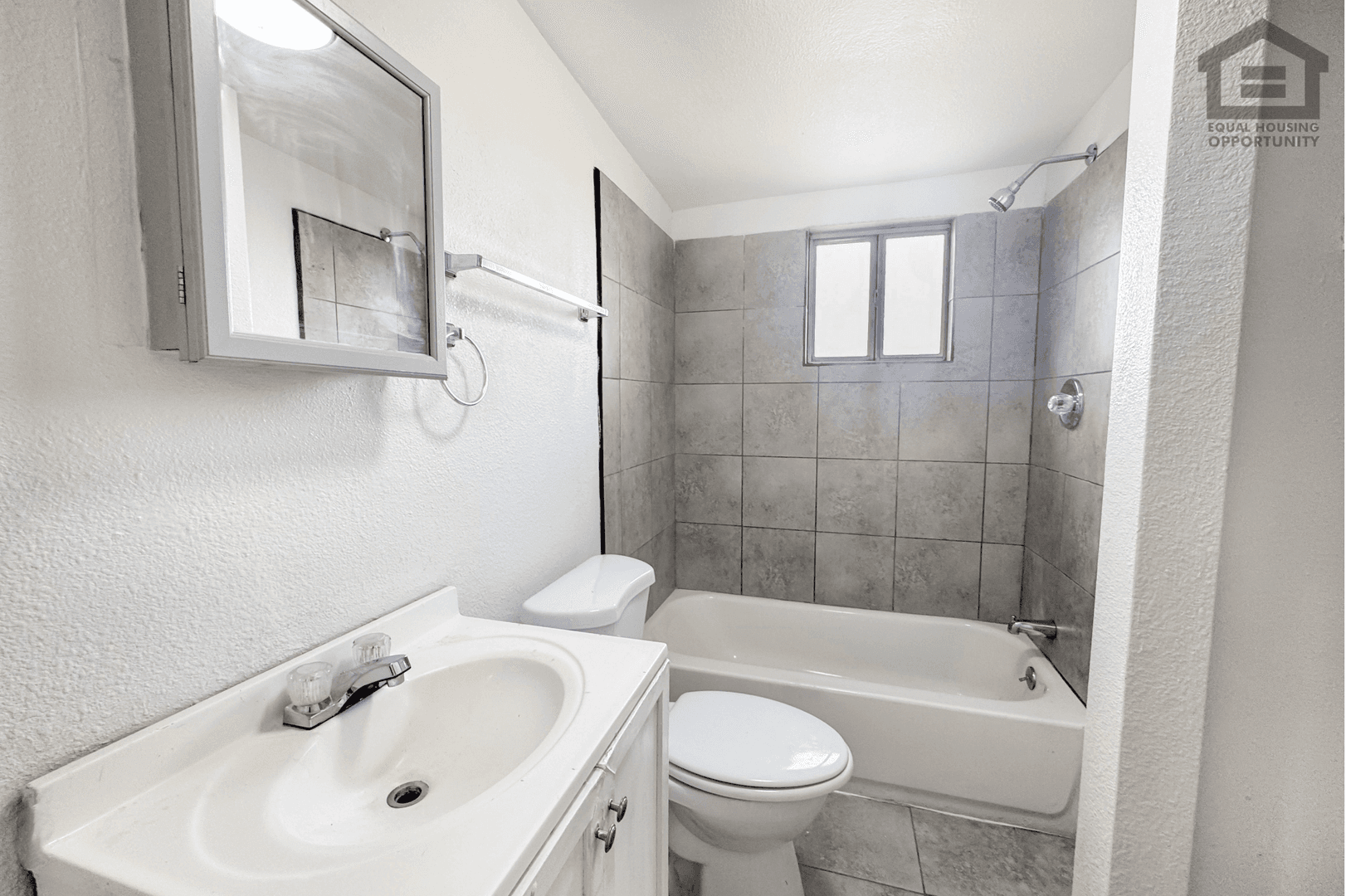 Phoenix House: 3422 E Culver St