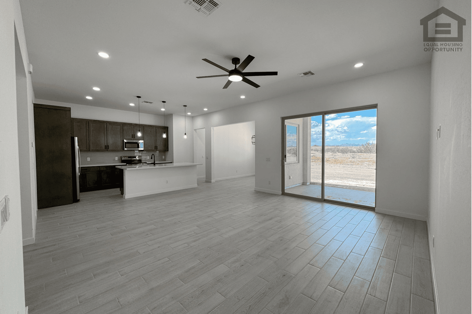 Surprise House: 24022 N 197th Dr