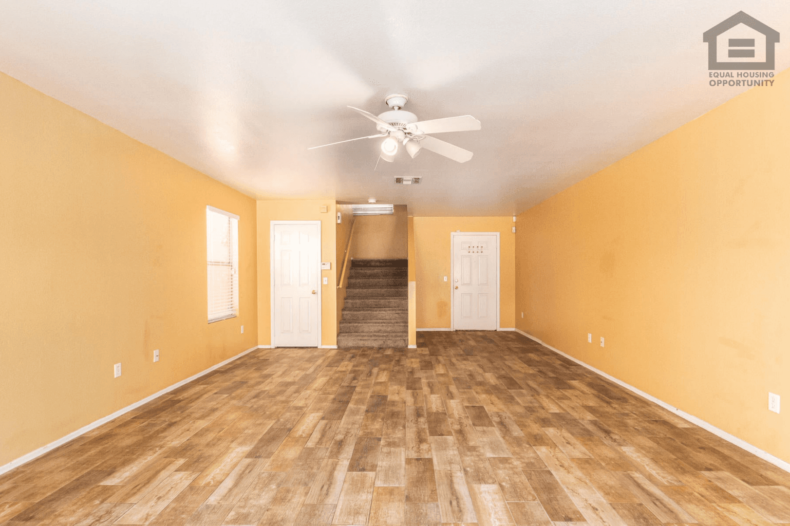 El Mirage House: 11762 W Main St