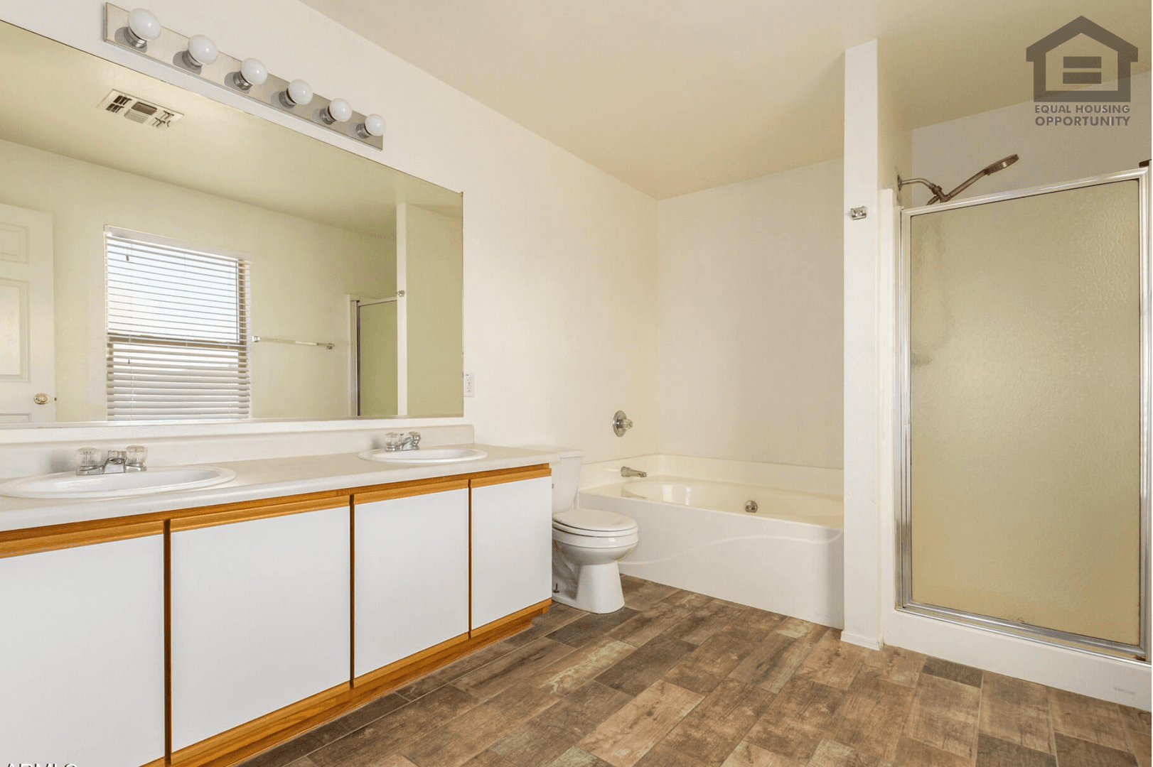 El Mirage House: 11762 W Main St