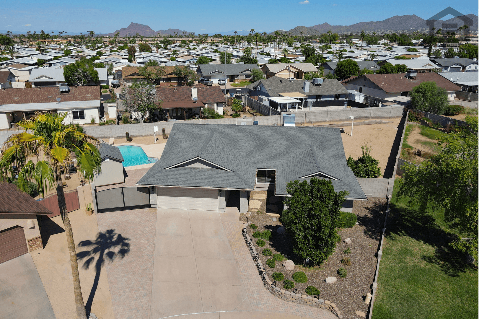 Mesa House: 1735 N Platina Cir