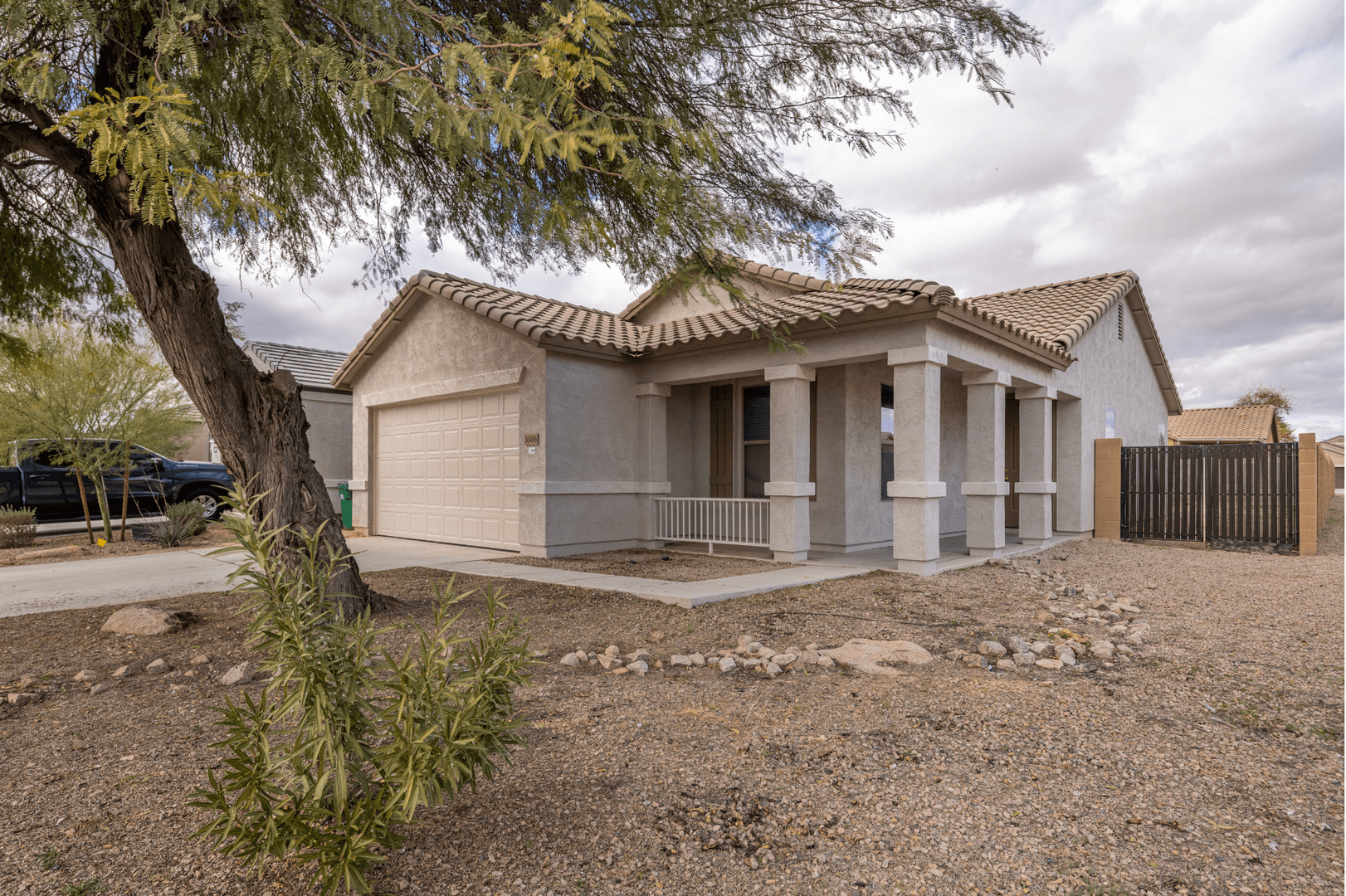 Maricopa House: 36496 W Pampoloma Ave