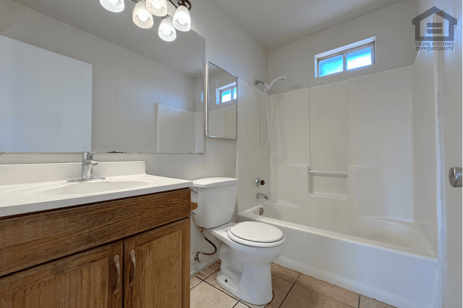 Phoenix Apartment: 641 N 30th St