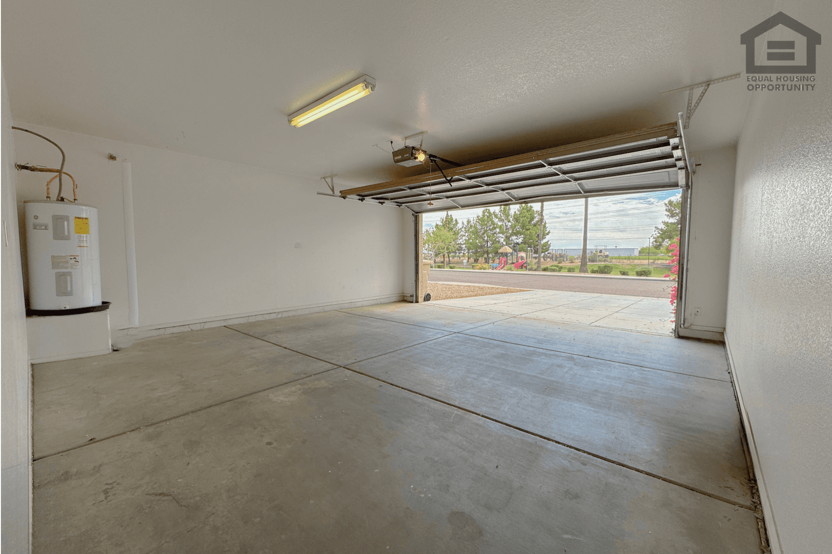 Peoria House: 8630 W Las Palmaritas Dr