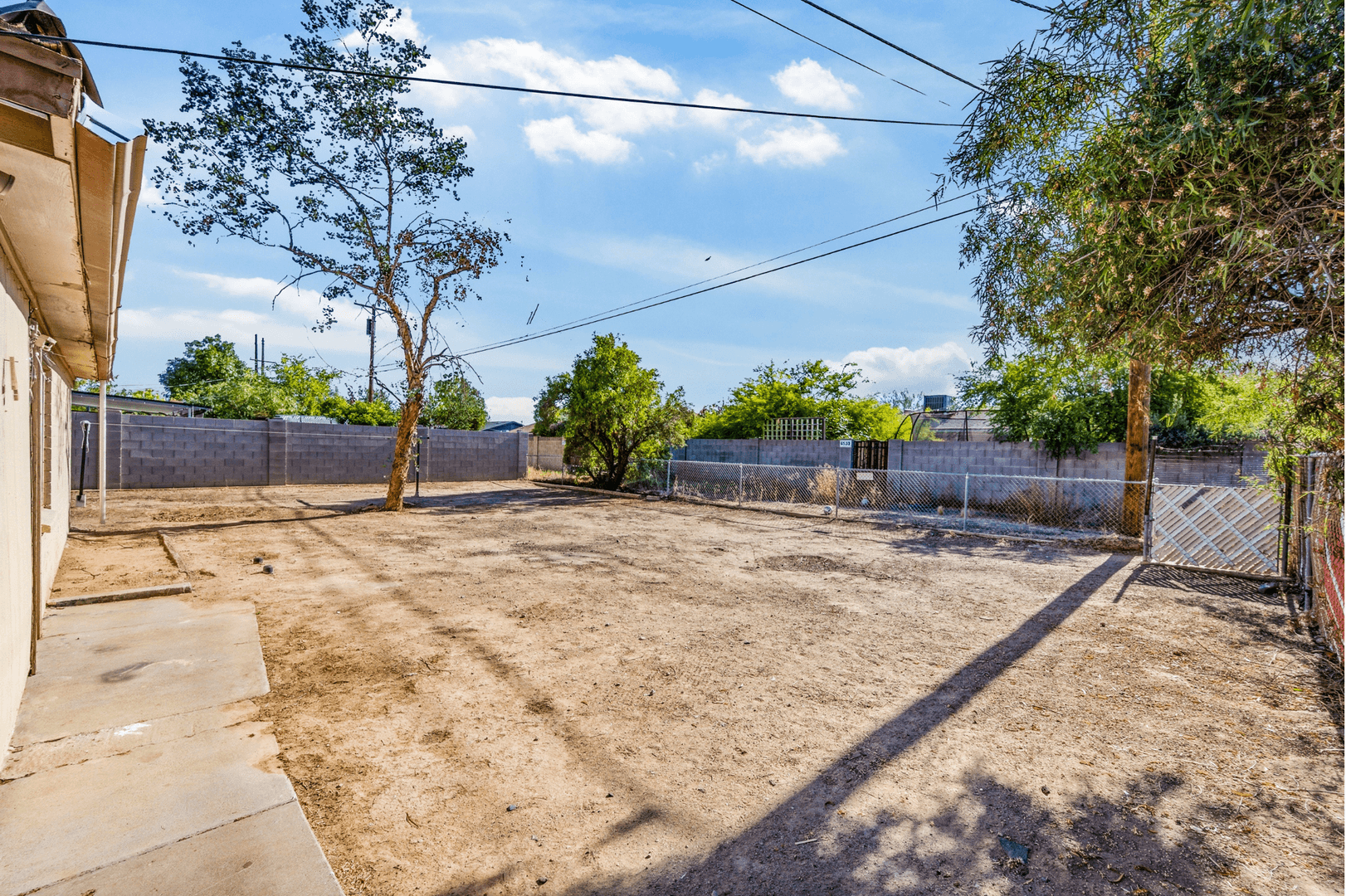 Phoenix House: 6532 N 19th Dr