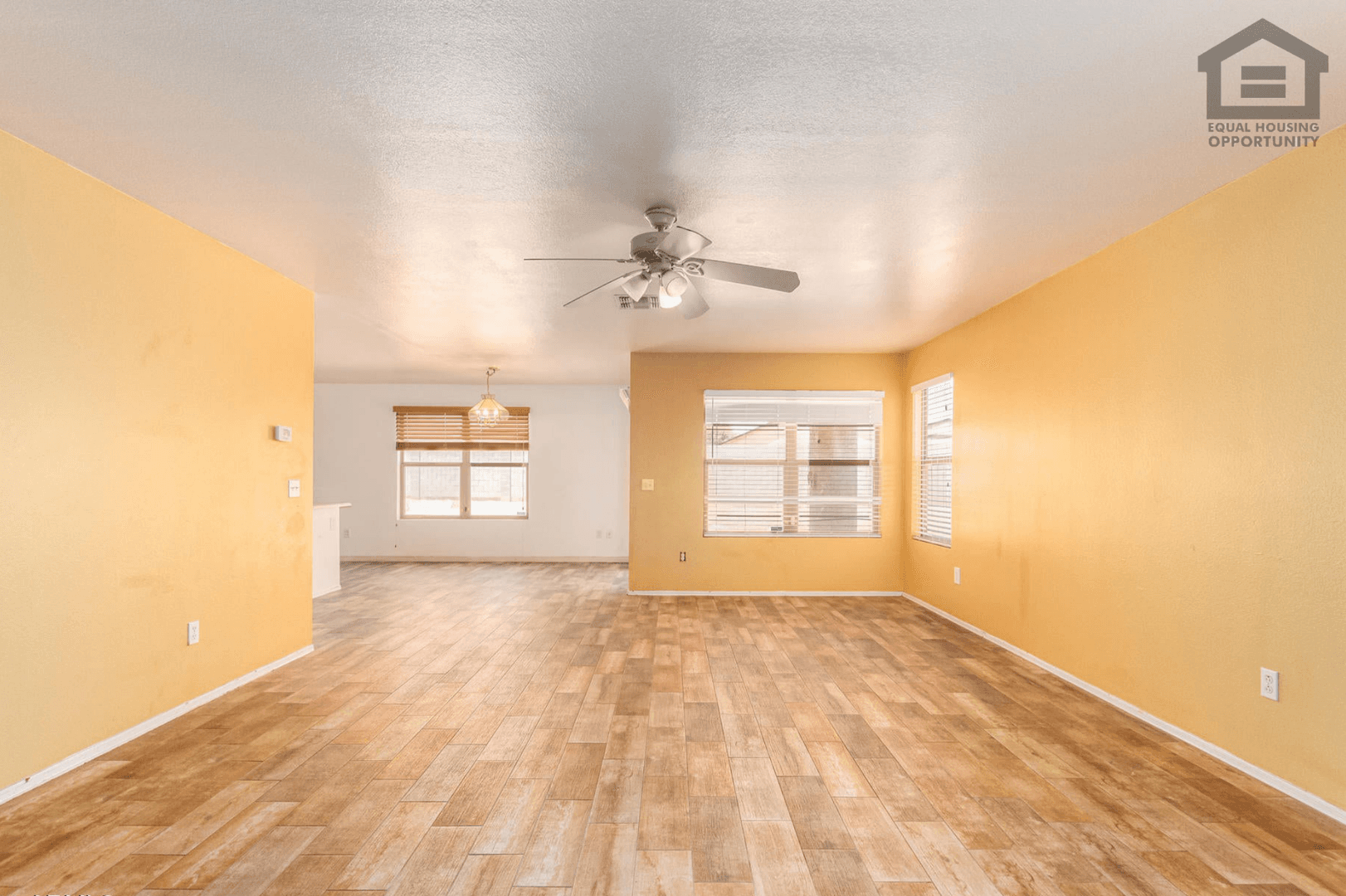 El Mirage House: 11762 W Main St