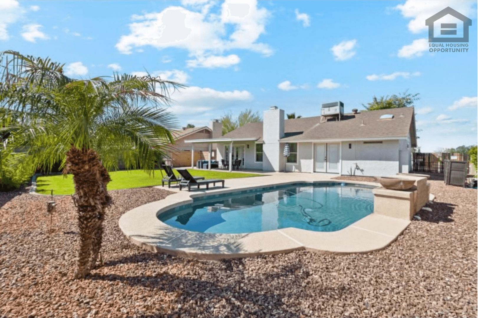 Phoenix House: 1 W Piute Ave