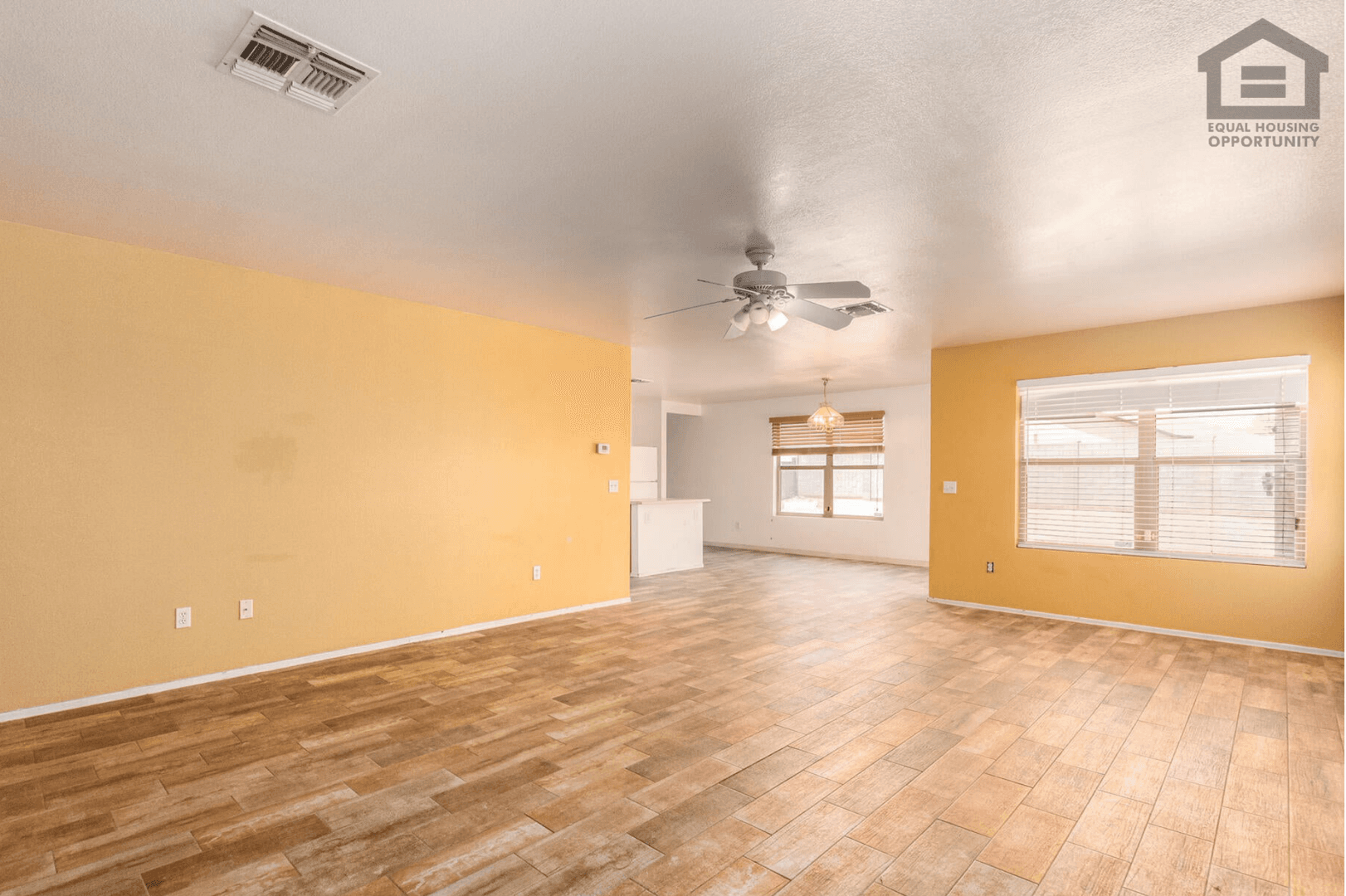 El Mirage House: 11762 W Main St