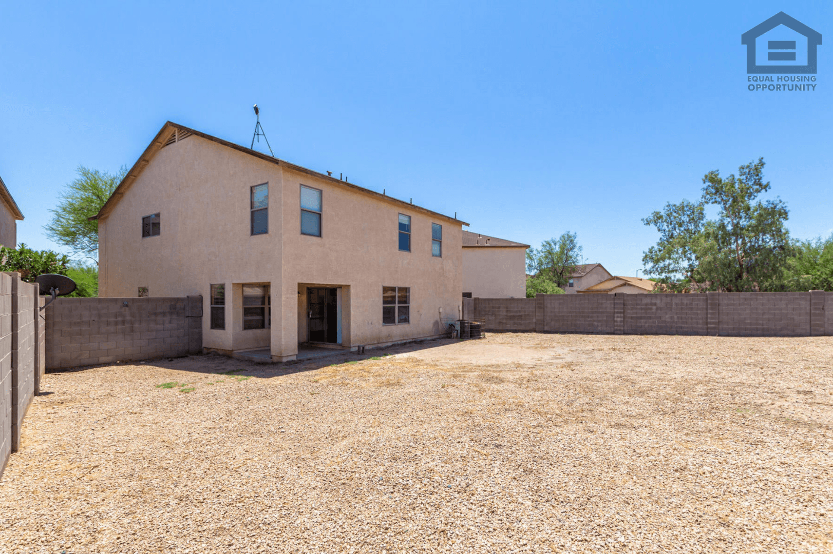 El Mirage House: 11762 W Main St