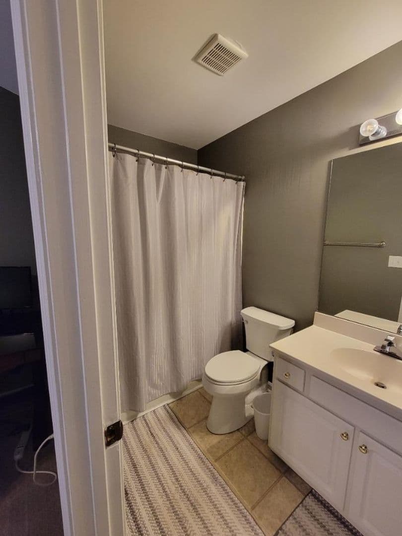 Athens Townhome: 101 Woodlake Drive #102