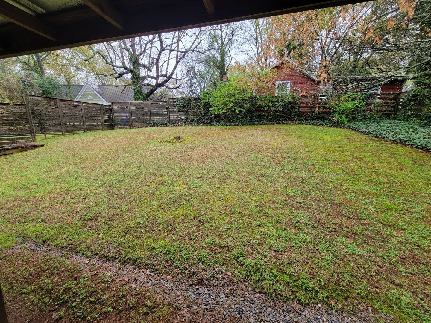Athens House: 135 Boulevard
