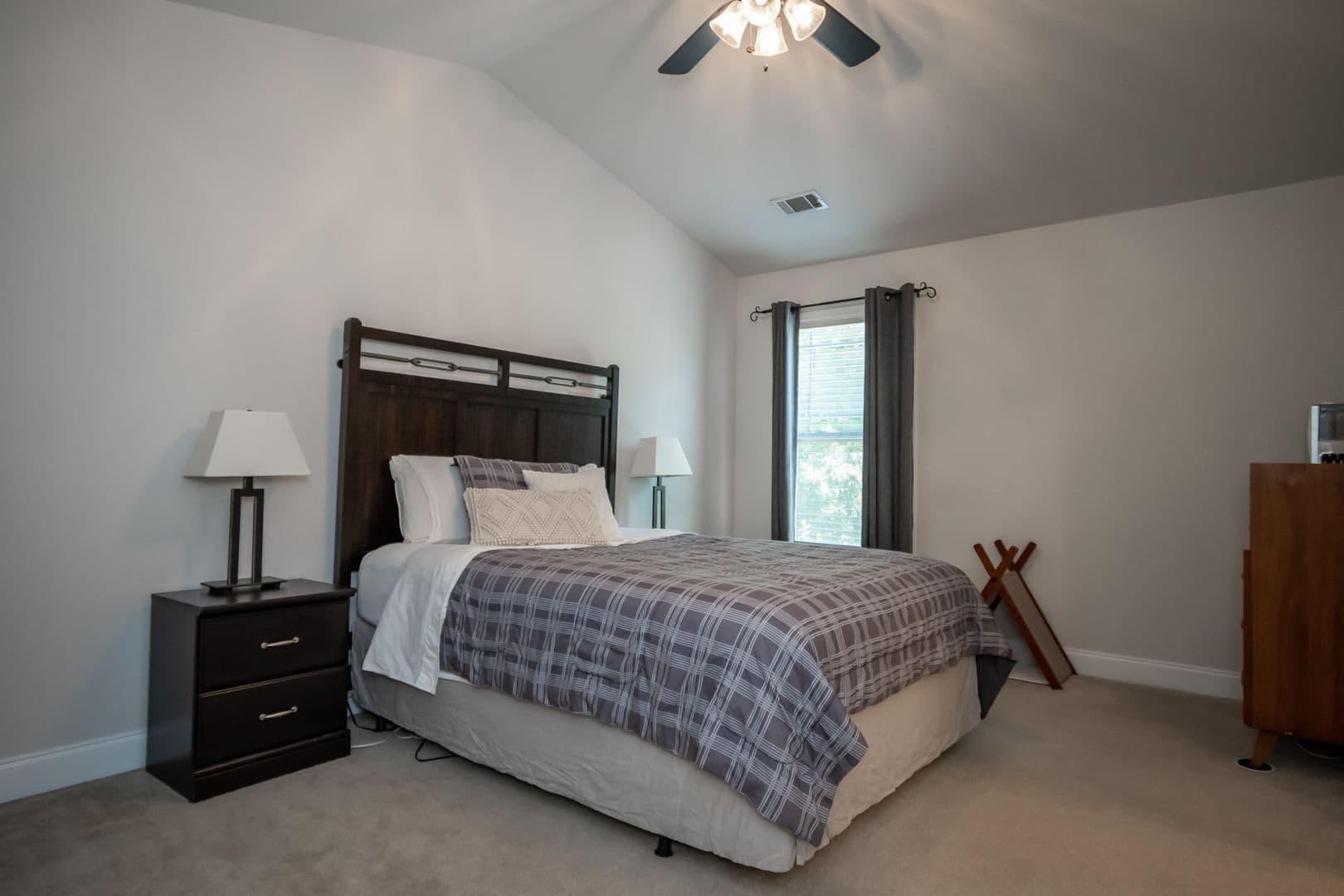 Athens Townhome: 143 Foreman Dr.