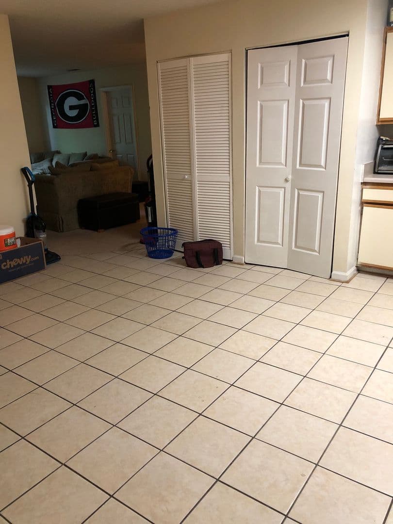 Athens House: 394 Oconee Street #25