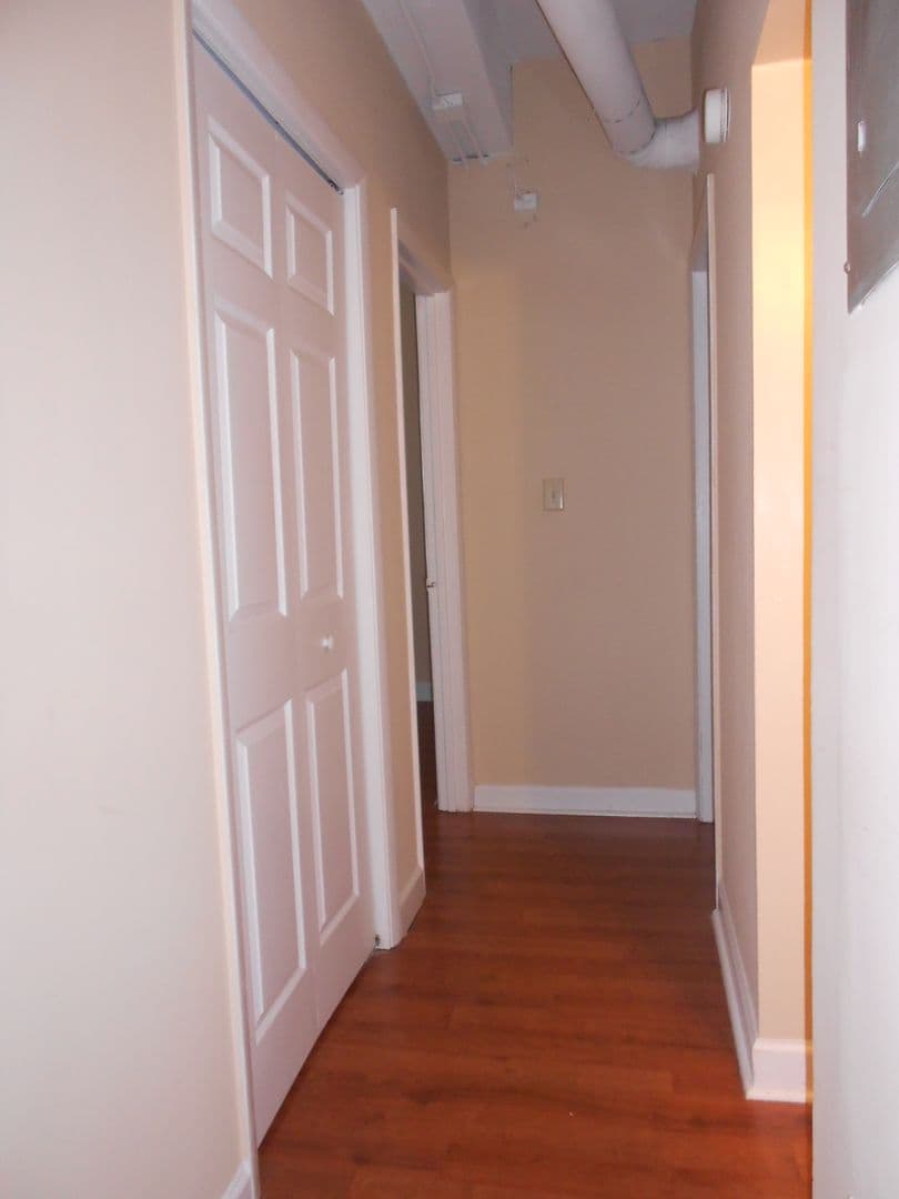 Athens Condo: 131 East Broad Street #604