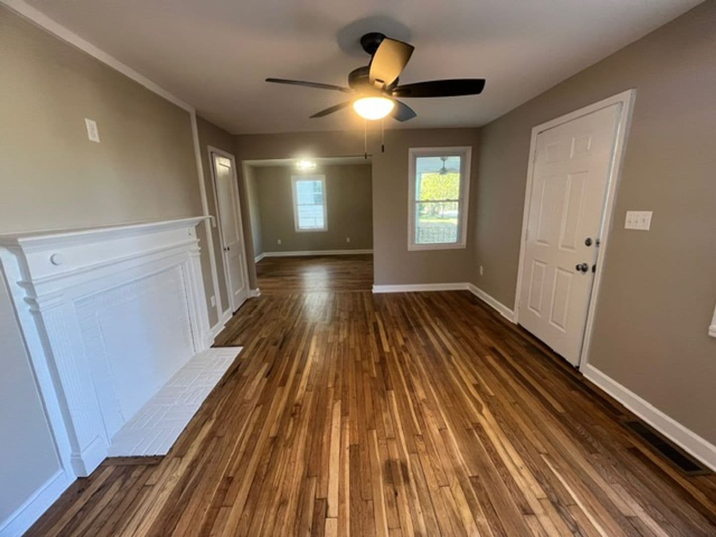 Athens House: 375 Price Ave.