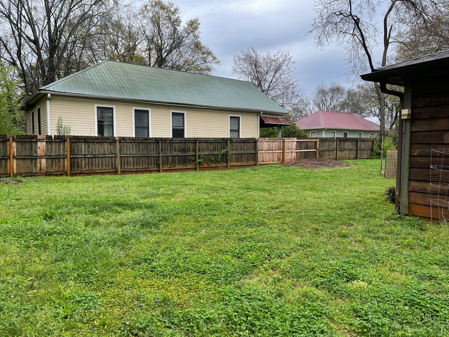 Athens House: 440 Yonah Ave.