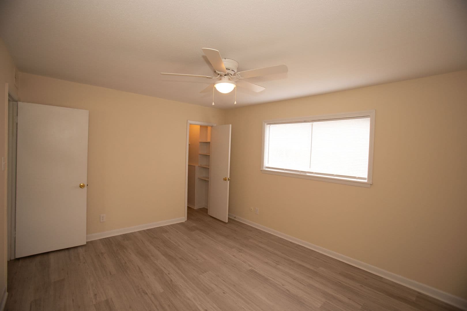 Athens Apartment: 291 S. Finley St.
