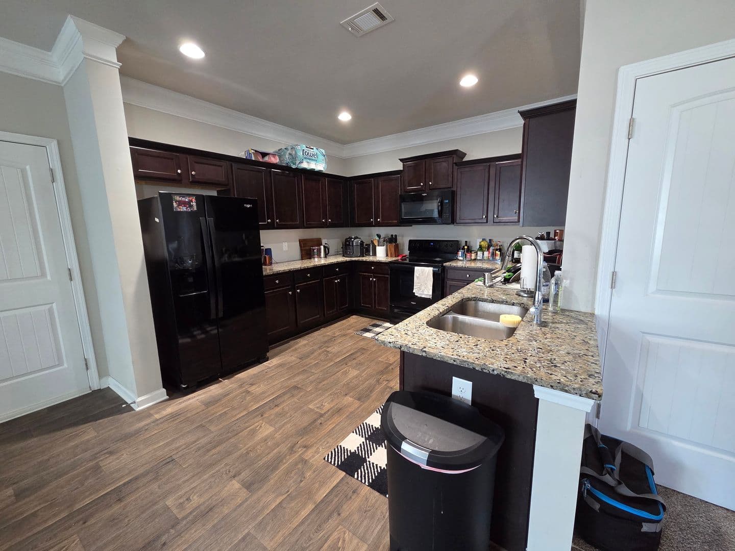 Athens House: 1274 Towne Square Court