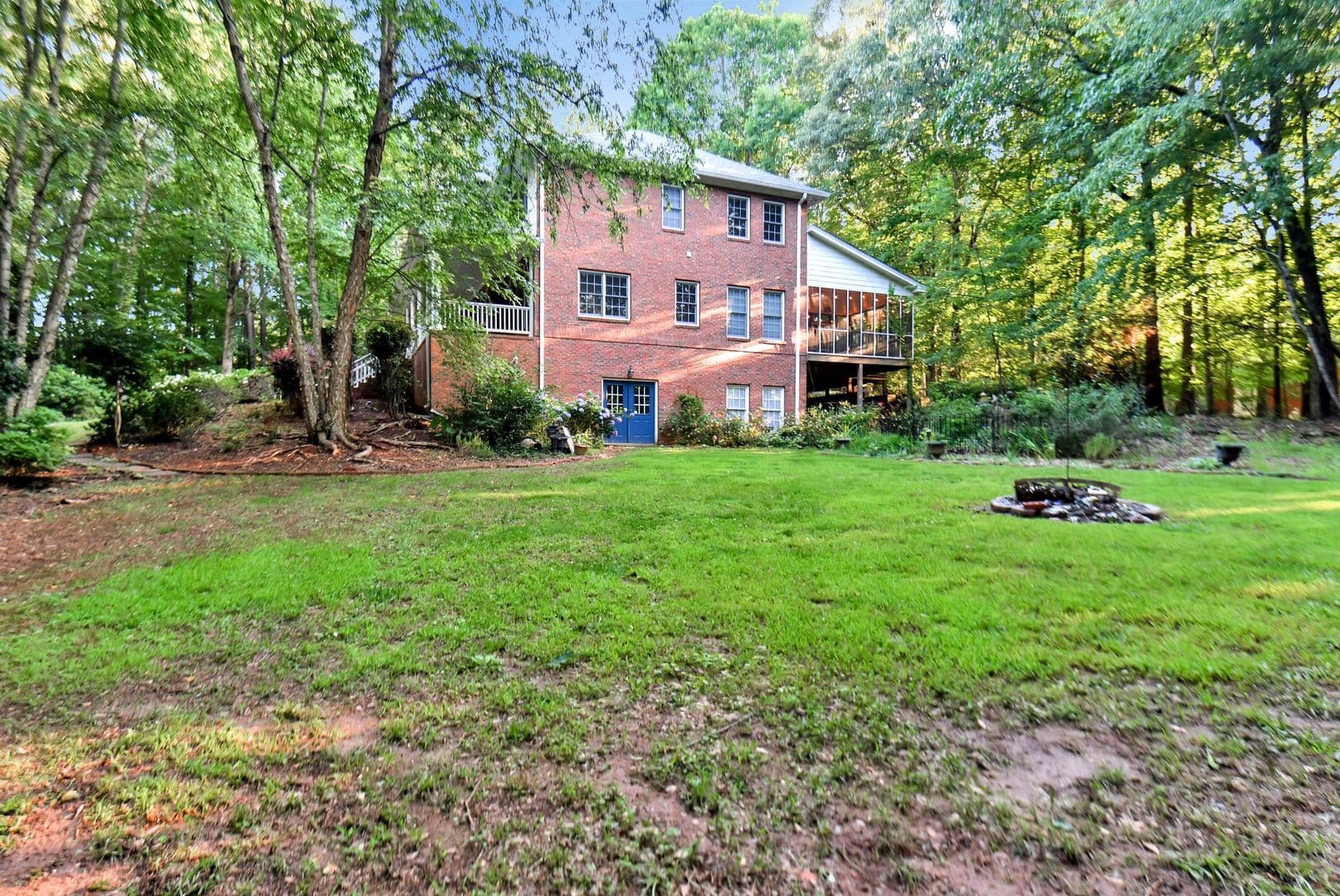 Athens House: 1170 Knob Creek Dr.