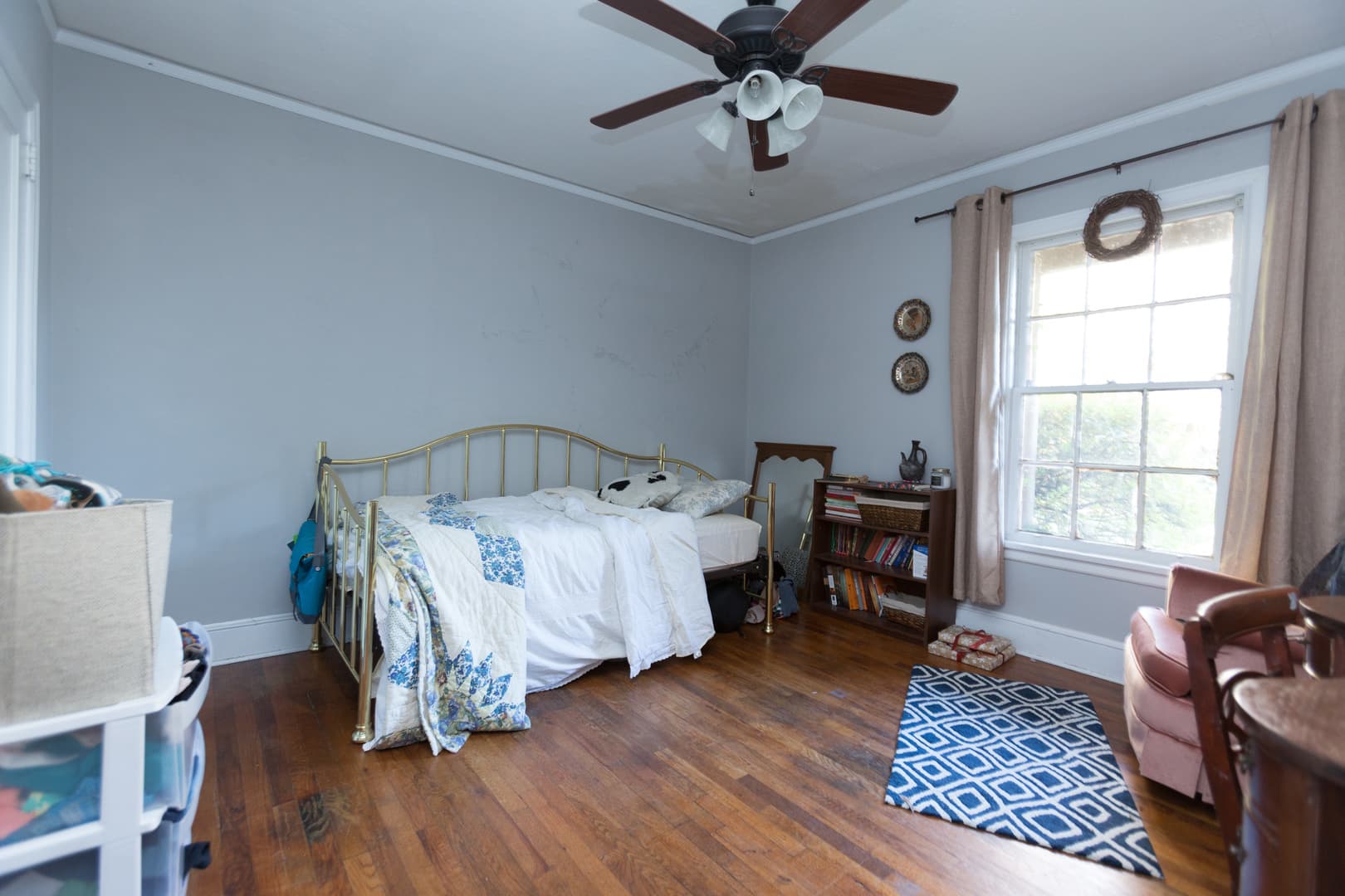 Athens House: 695 King Avenue - Down