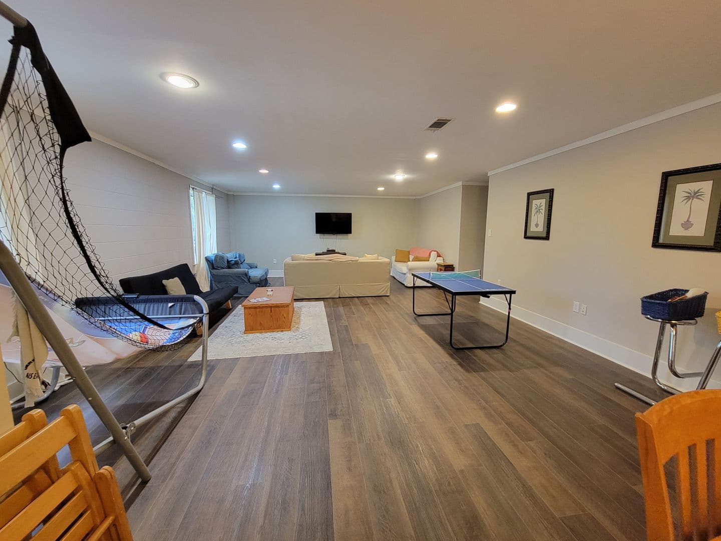 Athens House: 135 Boulevard