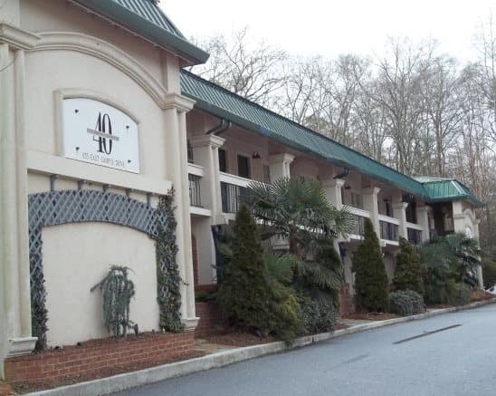 Athens Condo: 655 East Campus Road #29