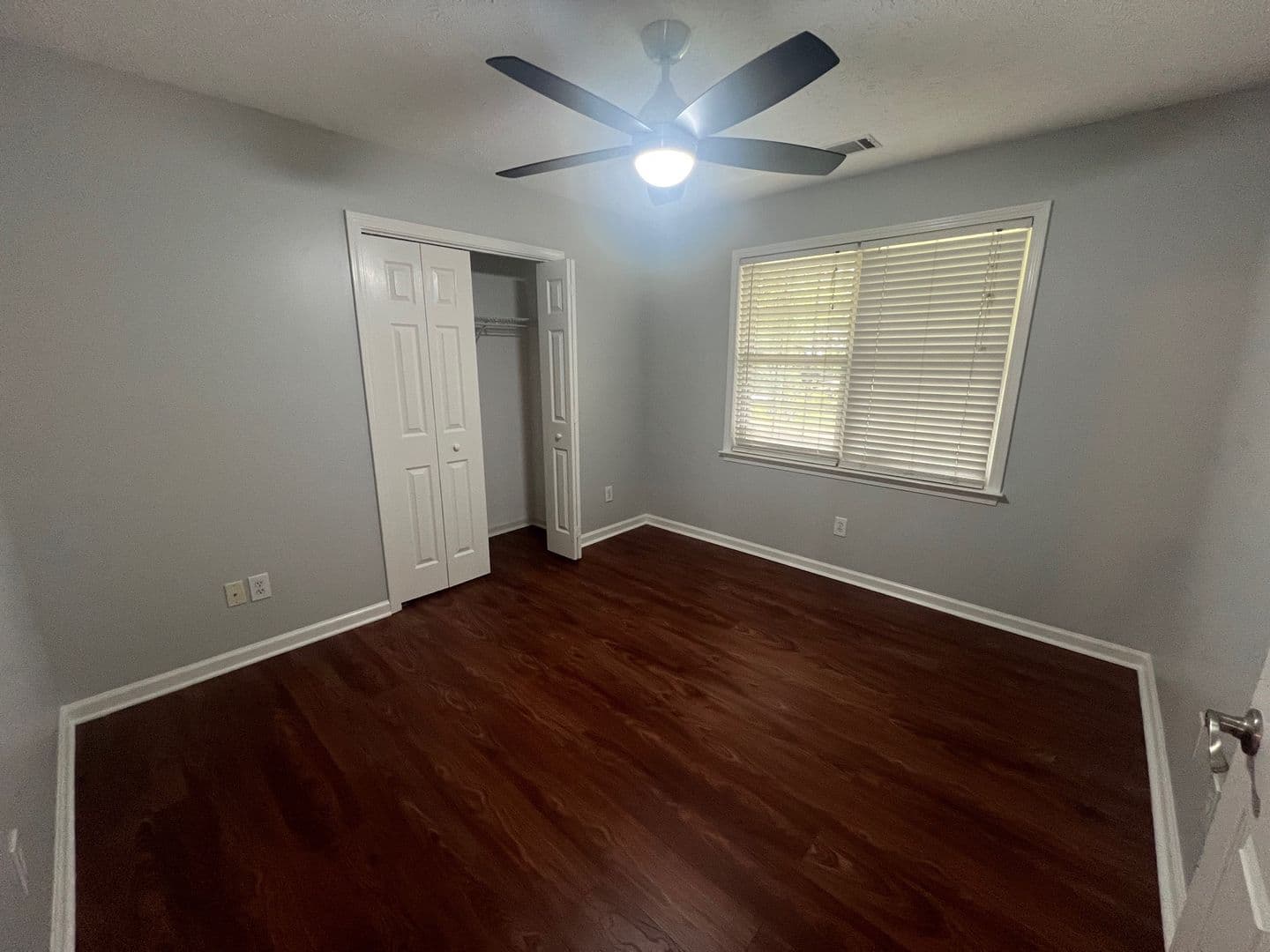 Athens House: 487 Ruth Street