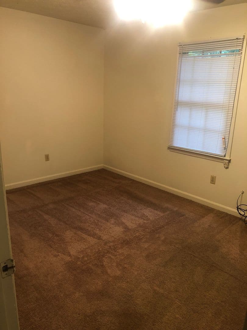 Athens House: 420 Yonah Avenue