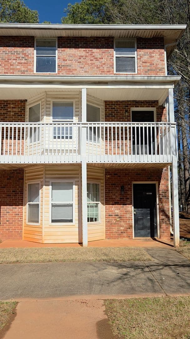 Athens Townhome: 1850 Cedar Shoals Dr. # D3