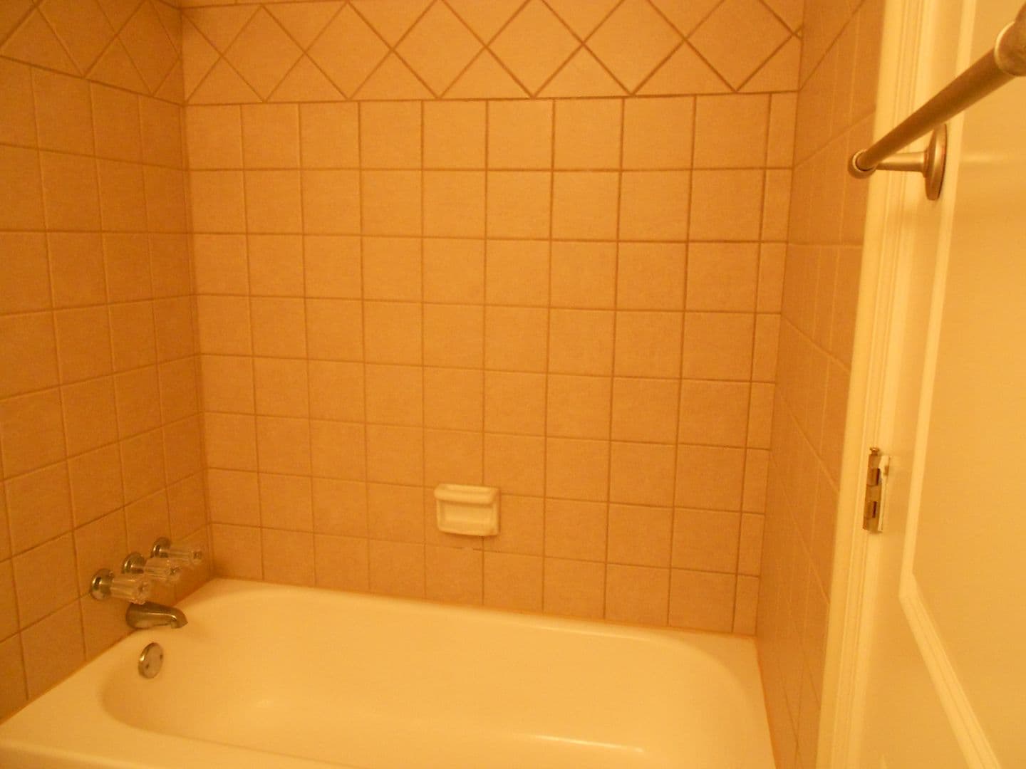 Athens Condo: 655 East Campus Road #22