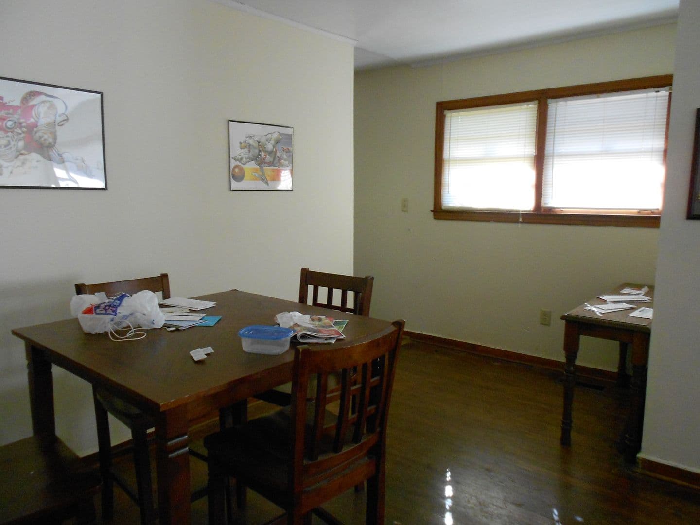 Athens House: 559 Woodland Hills