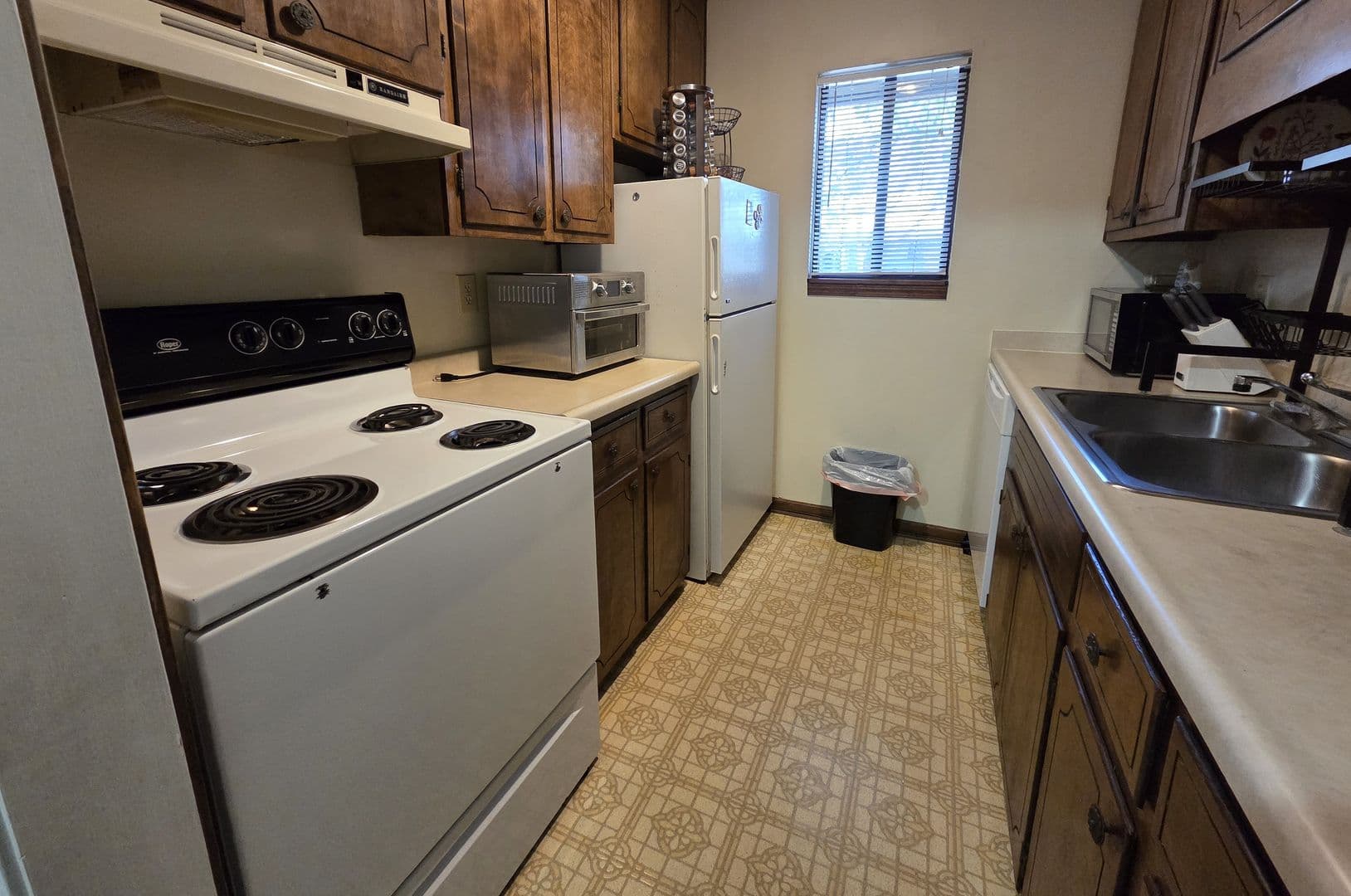 Athens Condo: 297 Peabody Street # 1