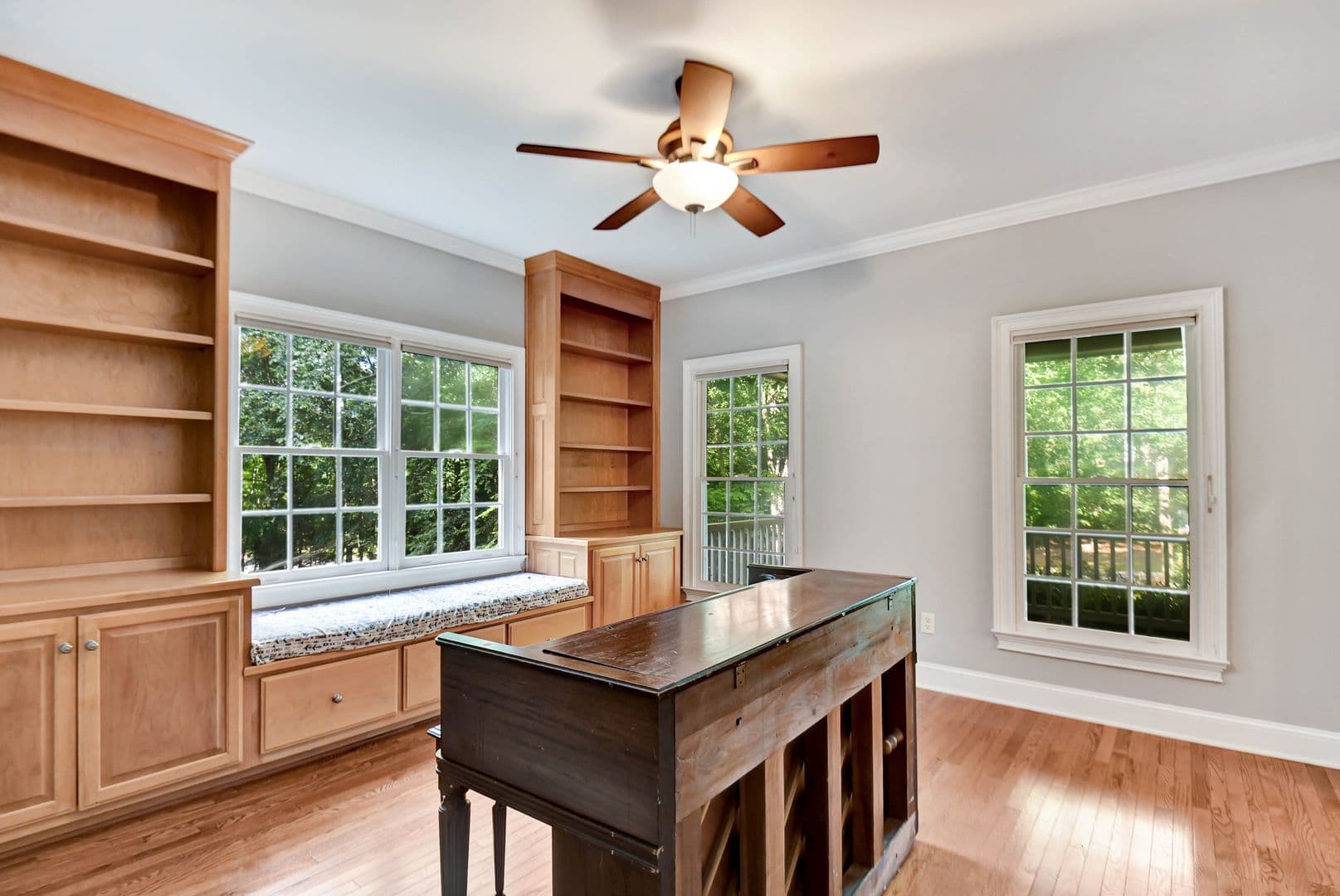 Athens House: 1170 Knob Creek Dr.