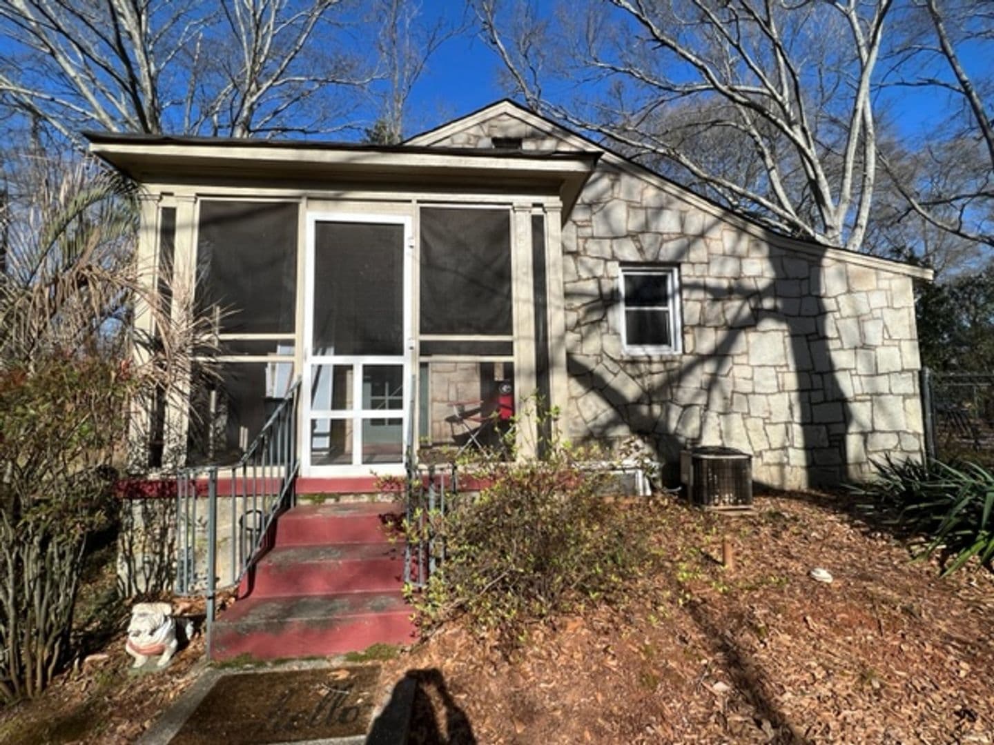 Athens House: 155 Greenwood Dr.