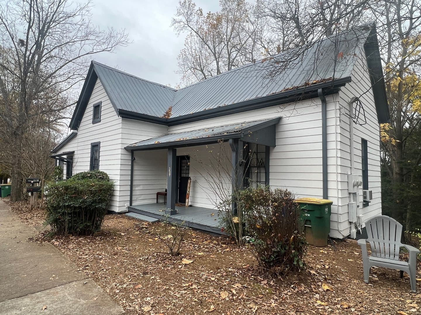Athens House: 350 Satula Avenue A
