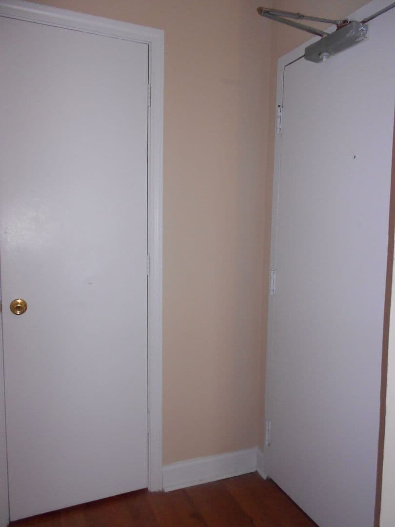 Athens Condo: 131 East Broad Street #604