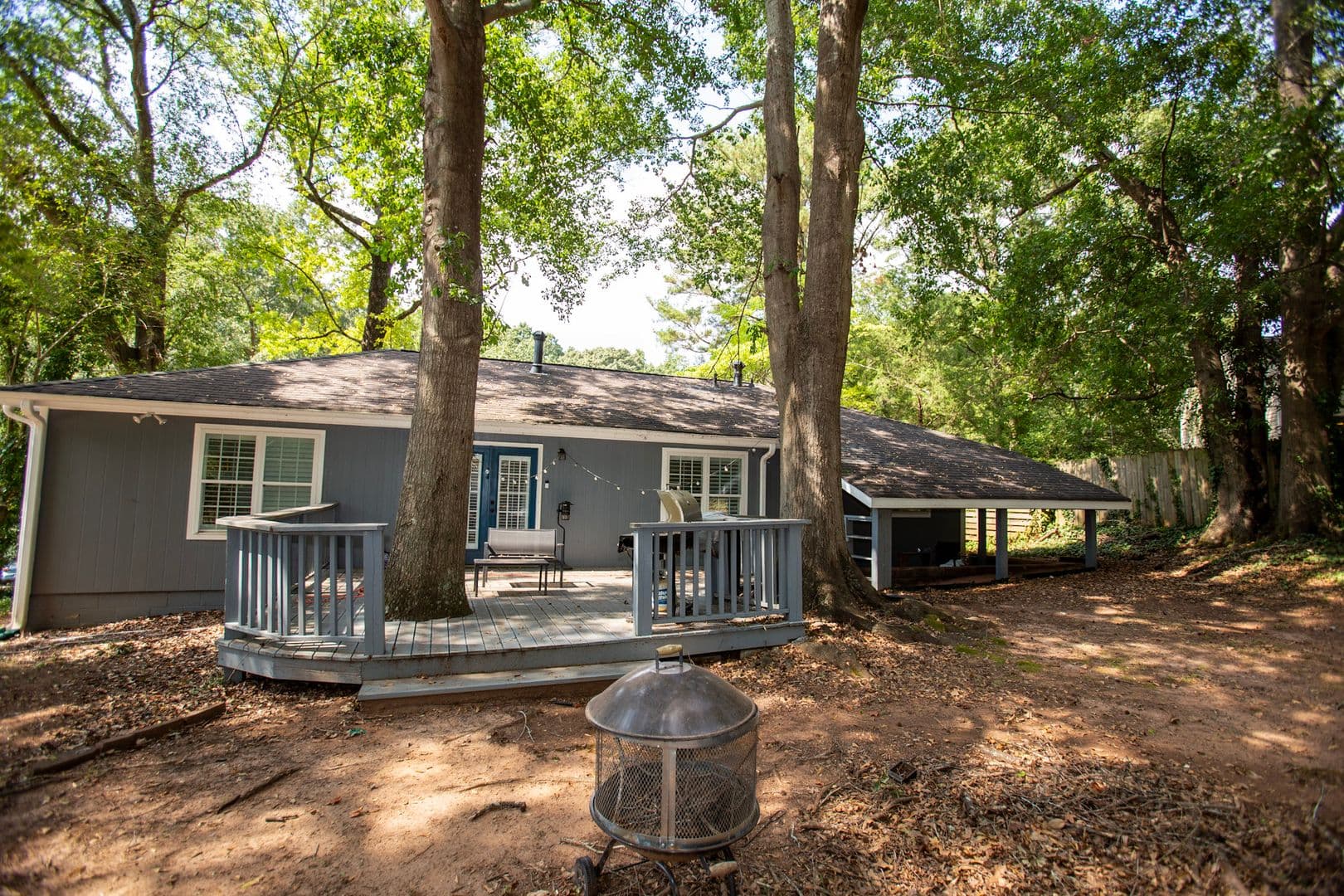 Athens House: 135 Habersham Dr.