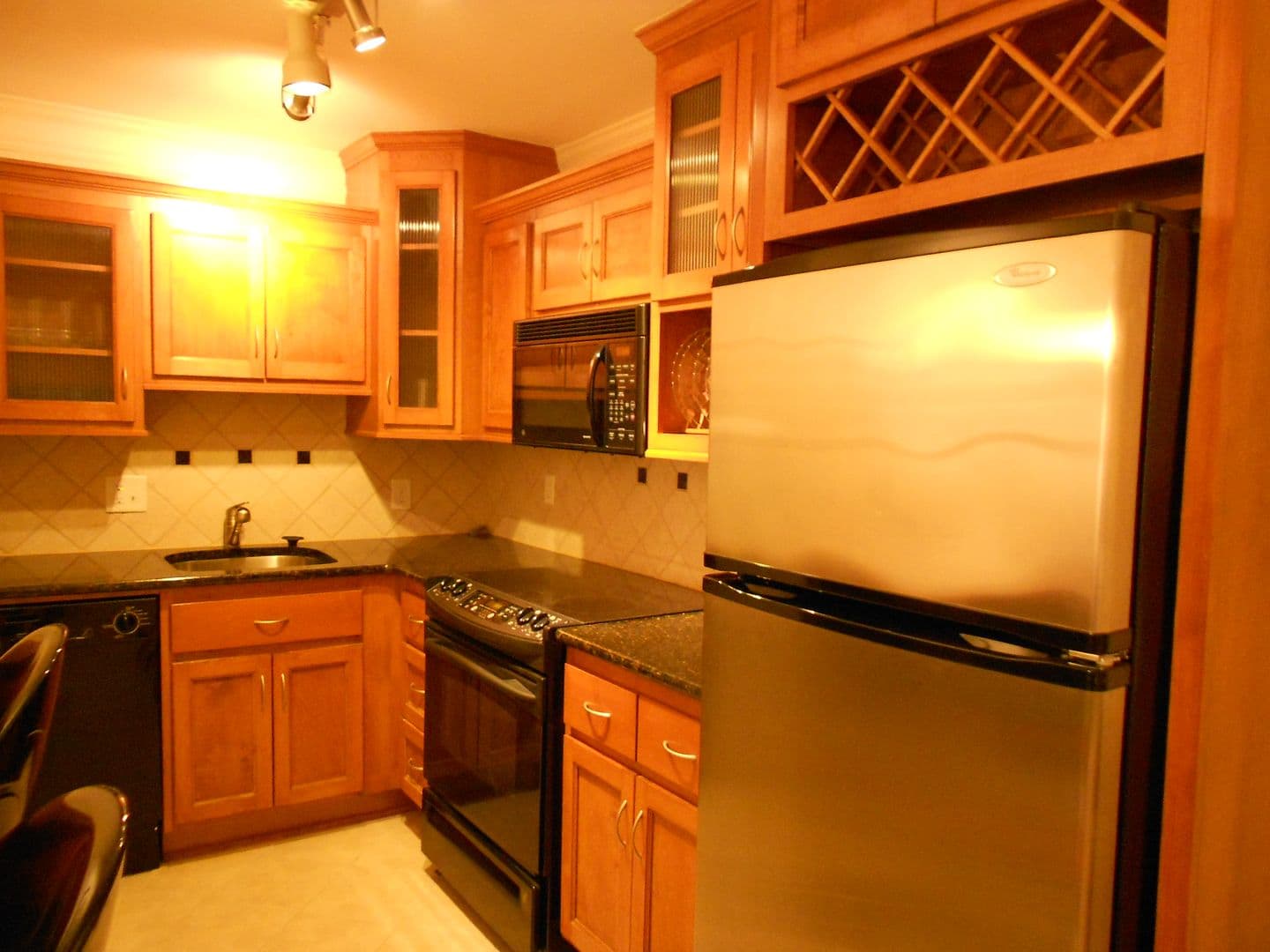 Athens Condo: 655 East Campus Road #22