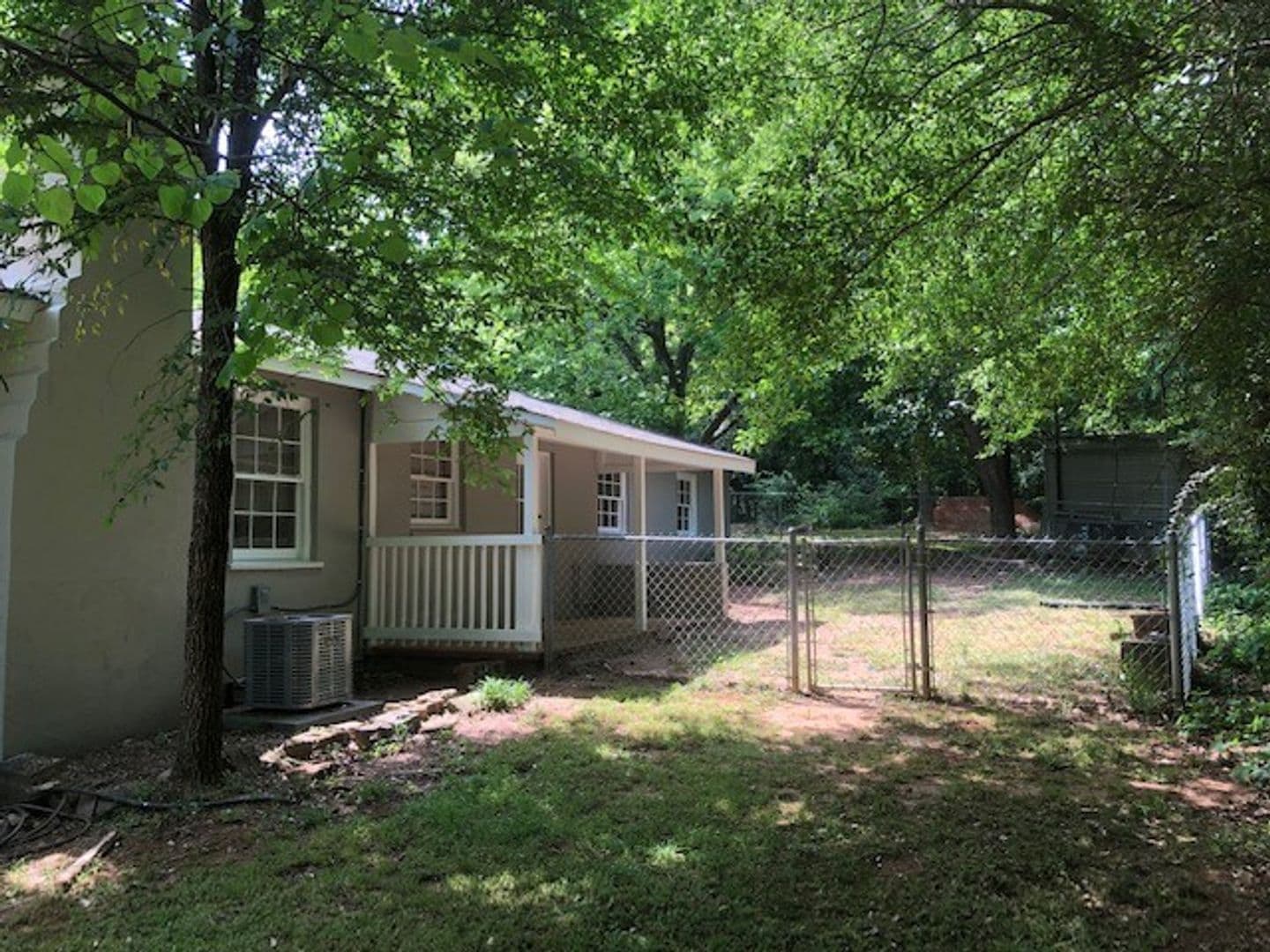 Athens House: 190 Grove St.